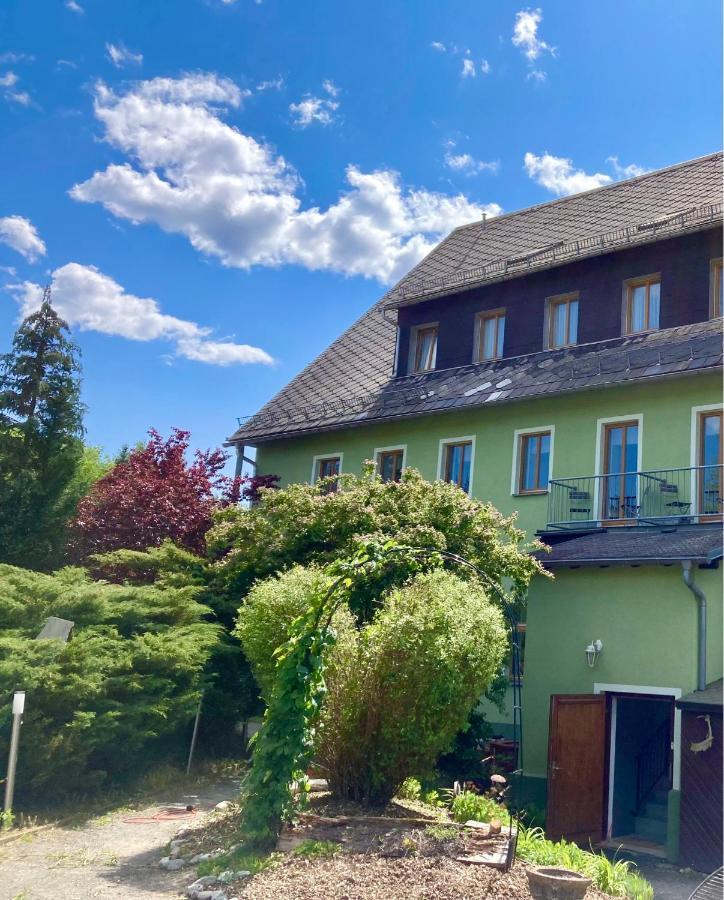 Wohlfuehlherberge Weitblick Erlbach  Buitenkant foto